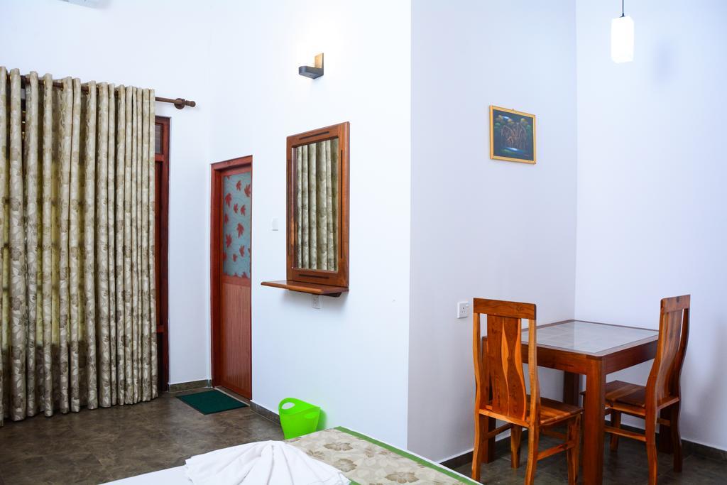 Villa Shanaya ヒッカドゥワ エクステリア 写真